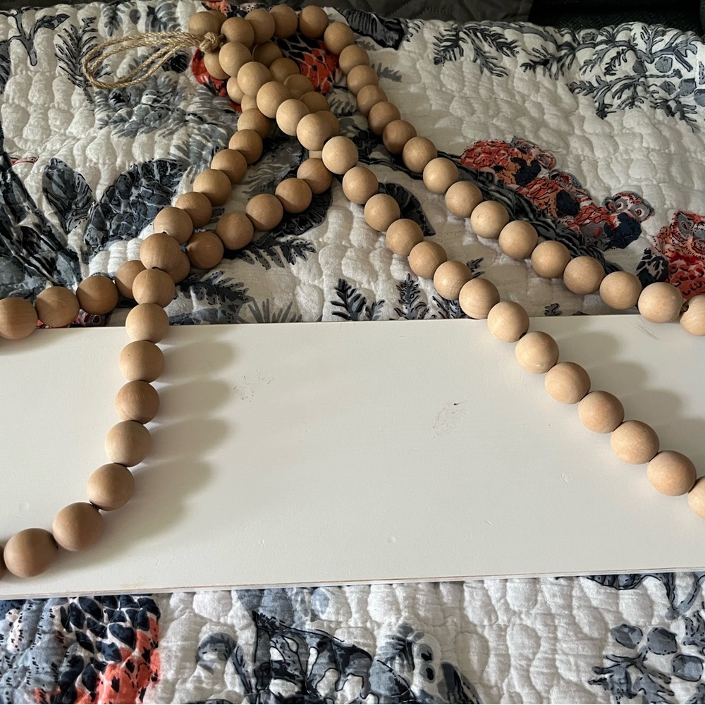 Natural Wood Bead Garland Plant Swing